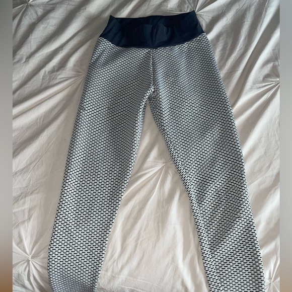 Scrunch leggings - Picture 1 of 3